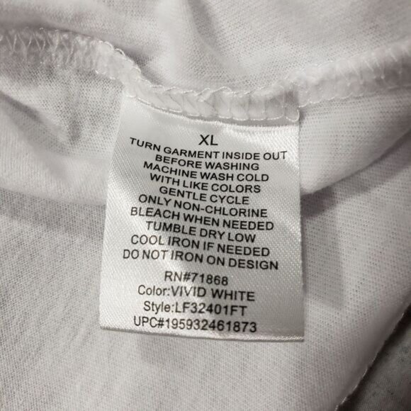 Disney‎ Mickey Mouse Top Womens XL White Short Sleeve Peace And Happiness - Picture 5 of 5